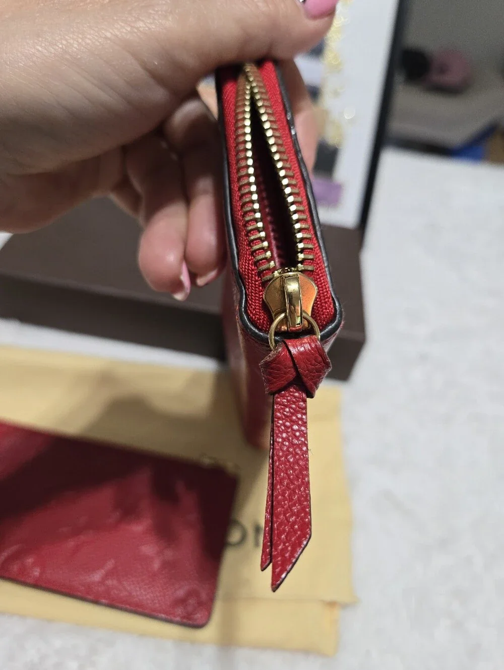 🔥 Louis Vuitton Empriente Leather Red Celemence Wallet With Pouch 🔥